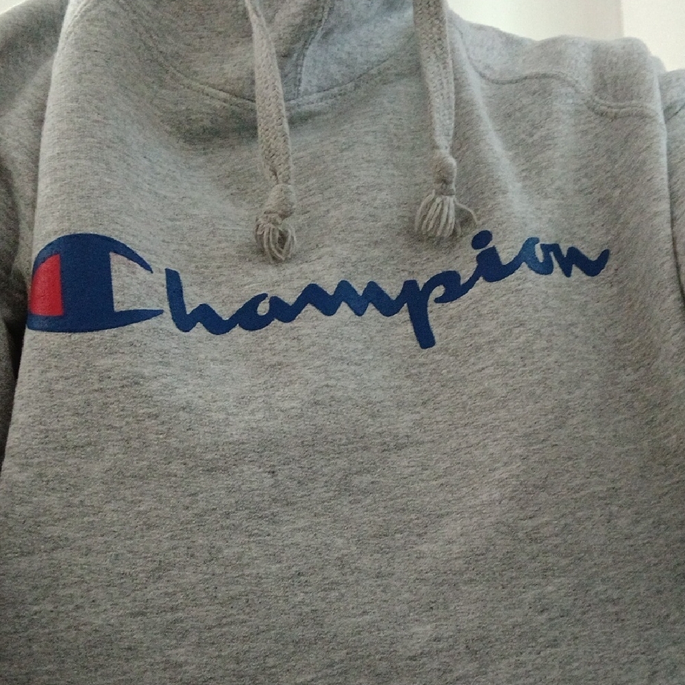 Womens Champion Sweatshirt